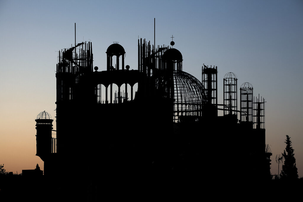 LOuvrage_BlaisePerrin_Justo-gallego