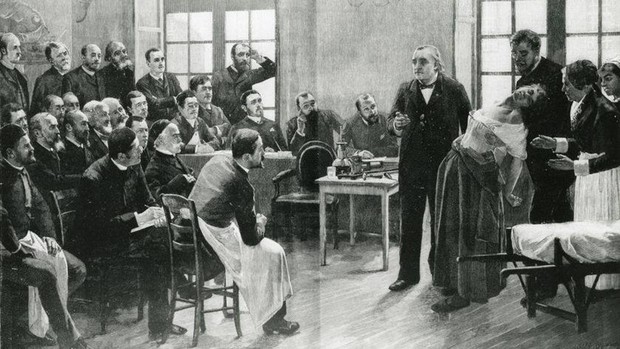 demonstration_femme_atteinte_hysterie_neurologue_charcot_hopital_salpetriere_1885-k0VH--620x349@abc
